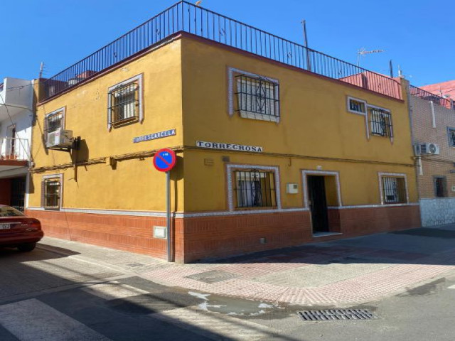 Casa en venta con 105 m2, 4 dormitorios  en Sevilla Este (Zona) (Sevilla)